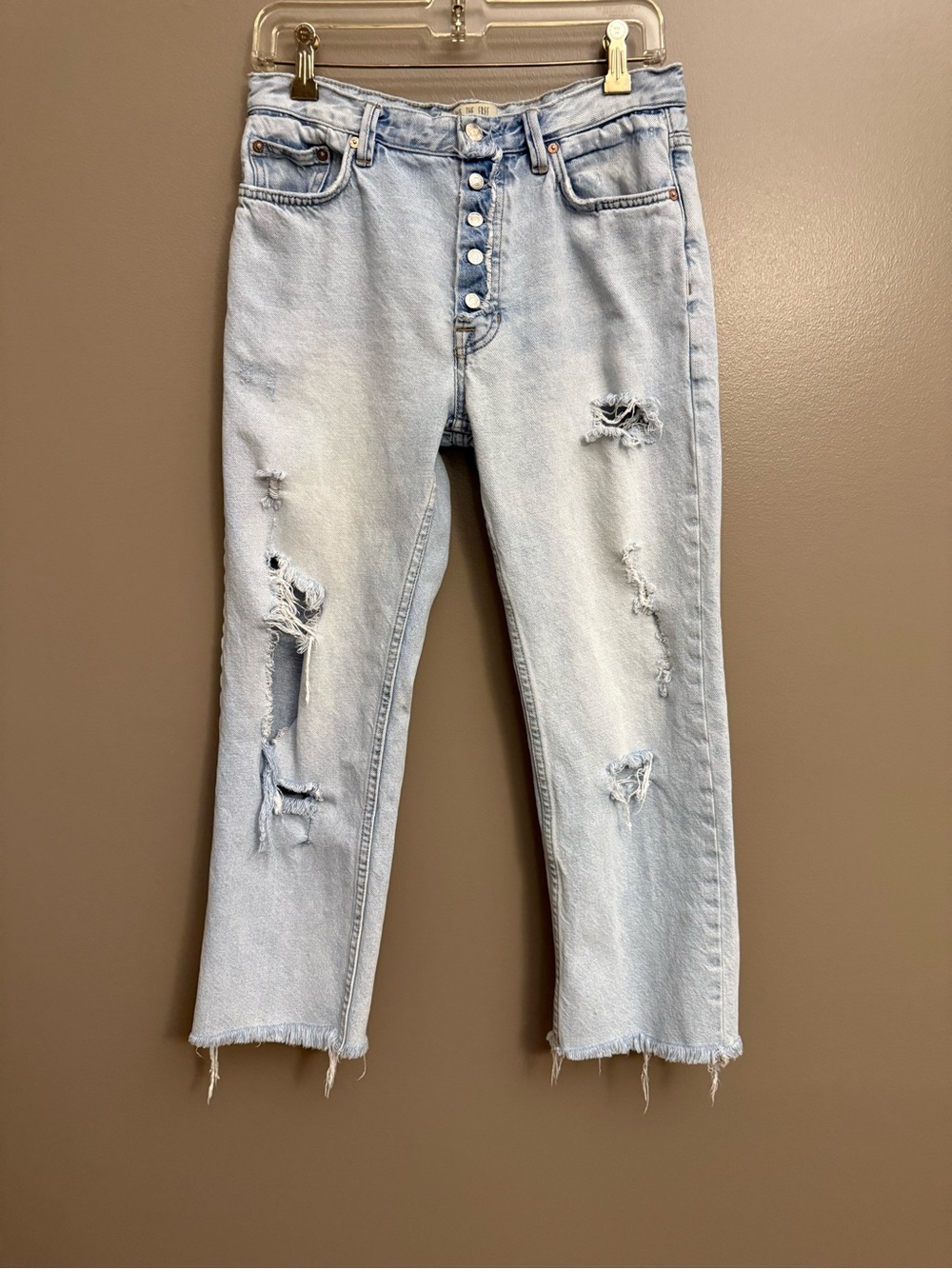 We The Free Light Blue Distressed Cropped Jeans